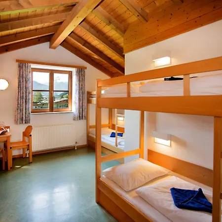 旅馆 滨湖采尔尤格斯酒店 滨湖采尔