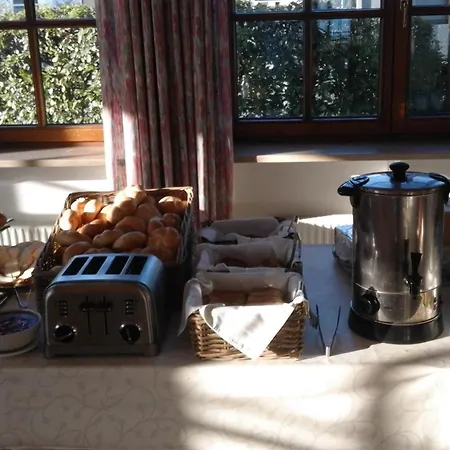 滨湖采尔尤格斯酒店 滨湖采尔