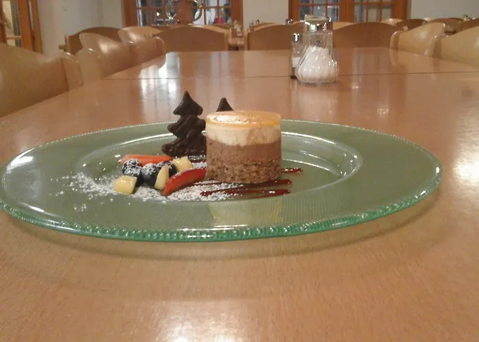 Vandrarhem Junges Zell Am